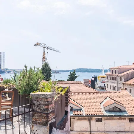 Diana's Chamber * 普拉