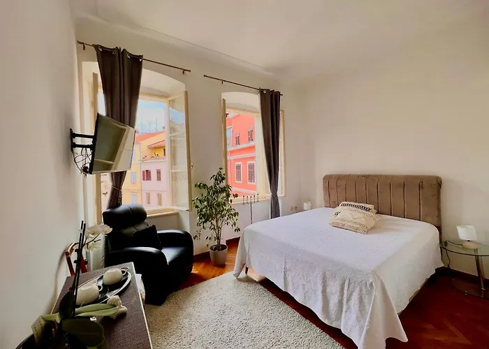 Diana's Chamber * Pola